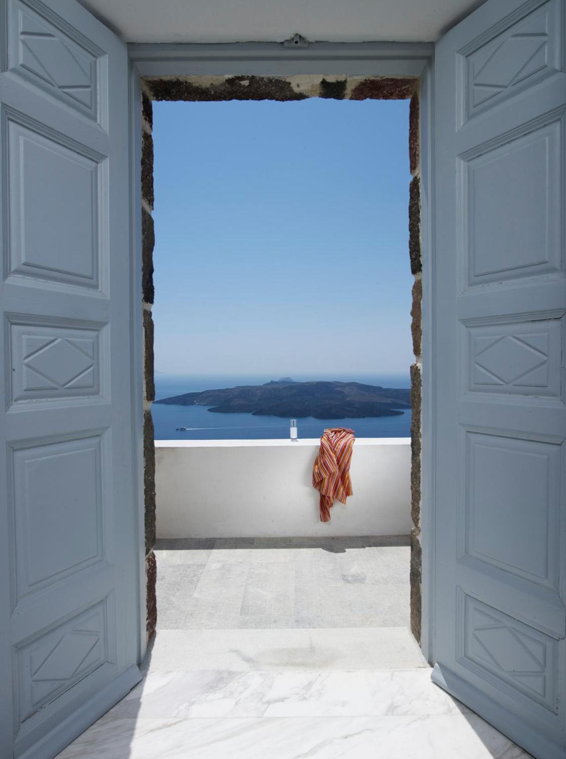 Aigialos Luxury Traditional Settlement Fira  Exterior photo