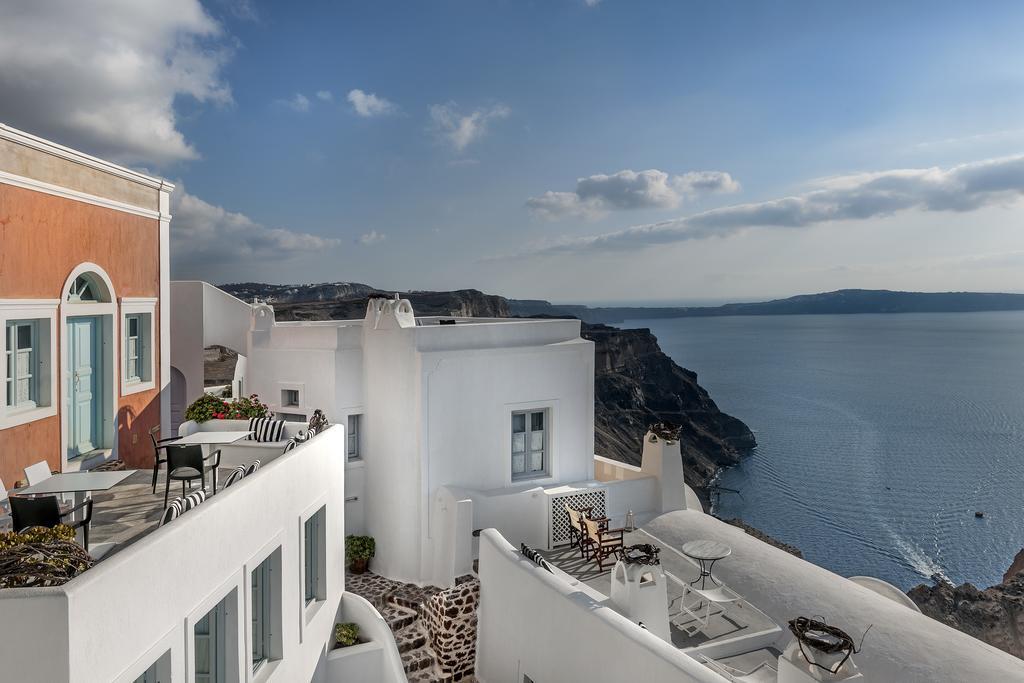 Aigialos Luxury Traditional Settlement Fira  Exterior photo