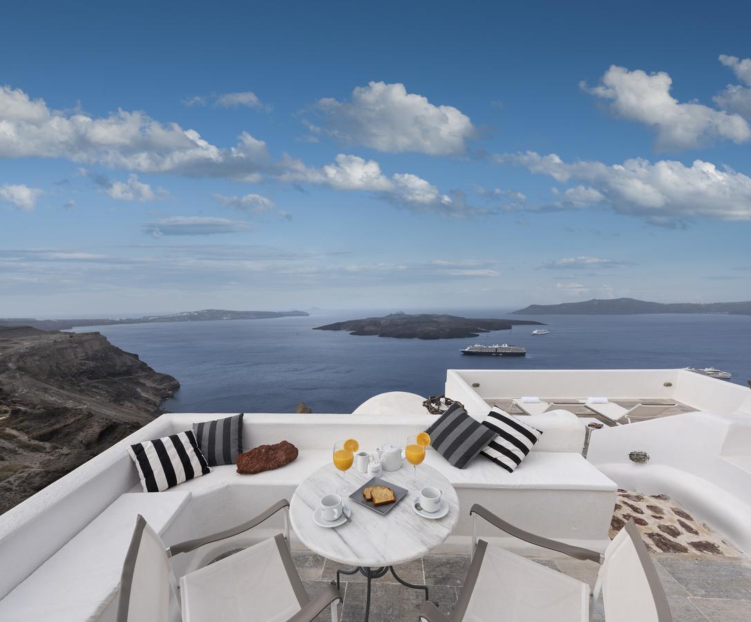 Aigialos Luxury Traditional Settlement Fira  Room photo