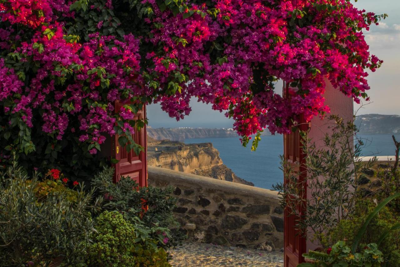 Aigialos Luxury Traditional Settlement Fira  Exterior photo